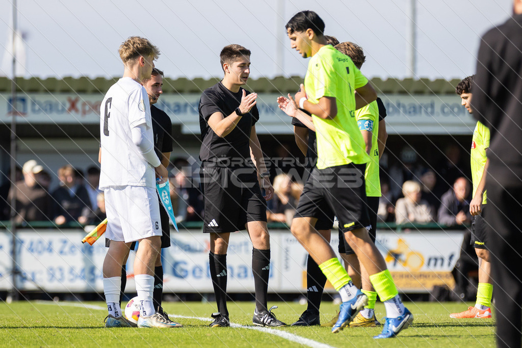 20251003_Picselweb-Fotografie_1R3_0294 | DFB Pokal 2. Runde, JFV A/O/B/H/H - SV Stuttgarter Kickers, Foto: Jörg Struwe - picselweb.de - Realisiert mit Pictrs.com