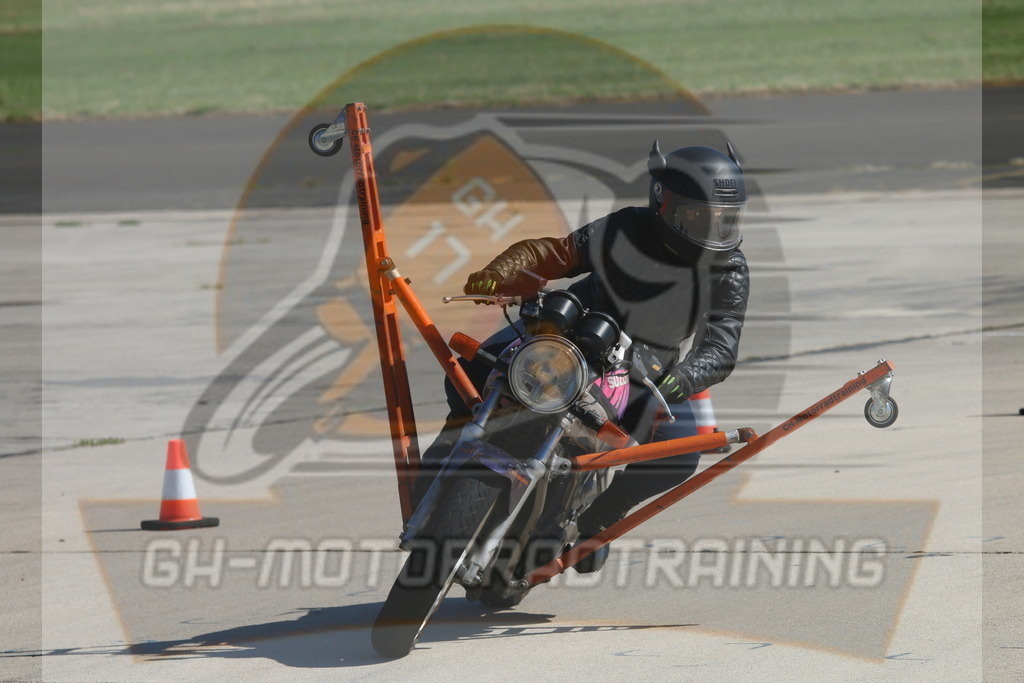 IMG_3668 | gh-motorradtraining-foto.de - Realisiert mit Pictrs.com