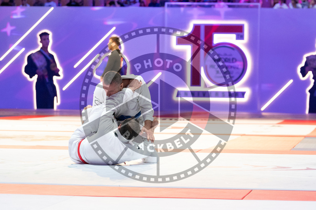 20231106PBB2594 | Fighters compete during the AJP World Master Championship in the Mubadala Arena in Abu Dhabi, Arab United Emirates, on November 6, 2023.