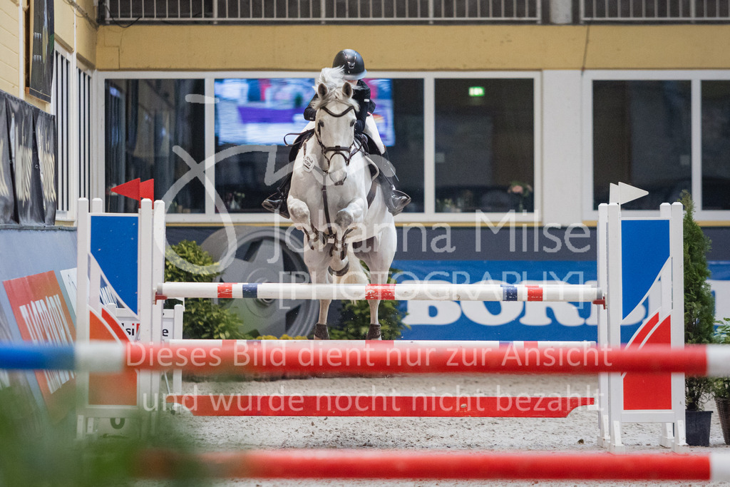 230212_Warstein_FinaleSmall-413 | Deine schönsten Turniermomente als professionelle Fotos! Entdecke hochwertige Pferdesport-Fotografie im Online-Shop. Jetzt Fotos finden & bestellen!