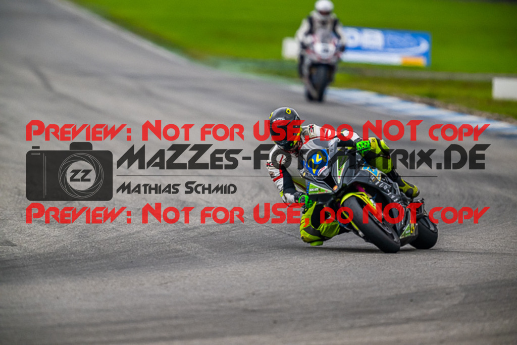 MaZZes_FotoMatrix_220925_0134 | PRO SUPERSTOCK