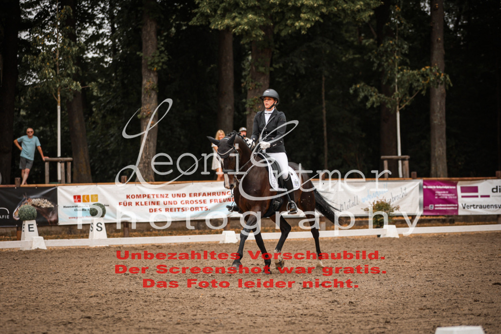 01.SaDrM00115 | Leoni Ertmer Photography - Realisiert mit Pictrs.com