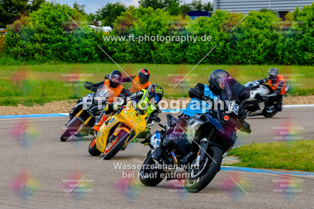 MotoTeam-9107 | Hier findet Ihr Bilder von Touristenfahrten auf der Nürburgring Nordschleife oder von anderen Veranstaltungen die ich besucht habe. Viel Spass beim Durch Schauen 