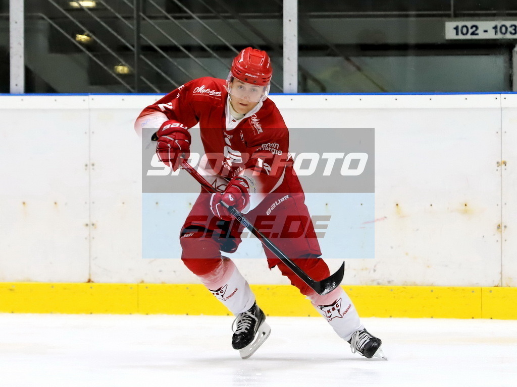 Nikita Müller - KEC | Nikita Müller - KEC - Realisiert mit Pictrs.com