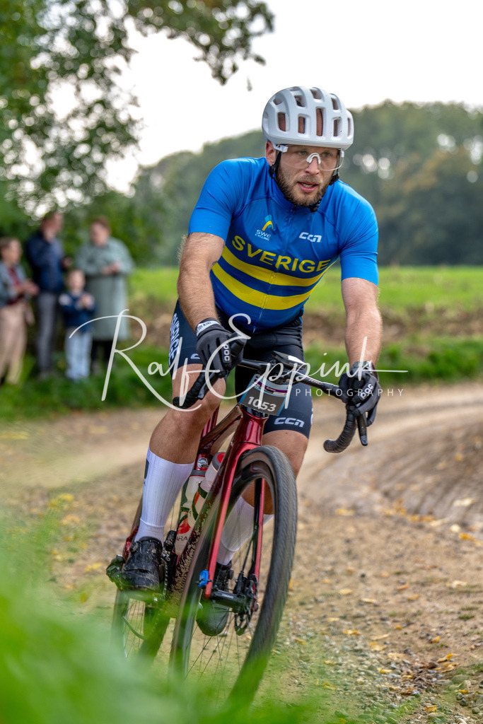 Ralf Eppink Photography 20251012_DSC03100 | Sportfotografie, Eventfotografie, Porträtfotografie, Radsport Fotograf, Triathlon Fotograf, Düsseldorf Fotograf, Köln Fotograf, Actionfotografie, Teamfotografie, Peoplefotografie, Business Portraits, Veranstaltungsfotografie, Reportagefotografie - Realisiert mit Pictrs.com