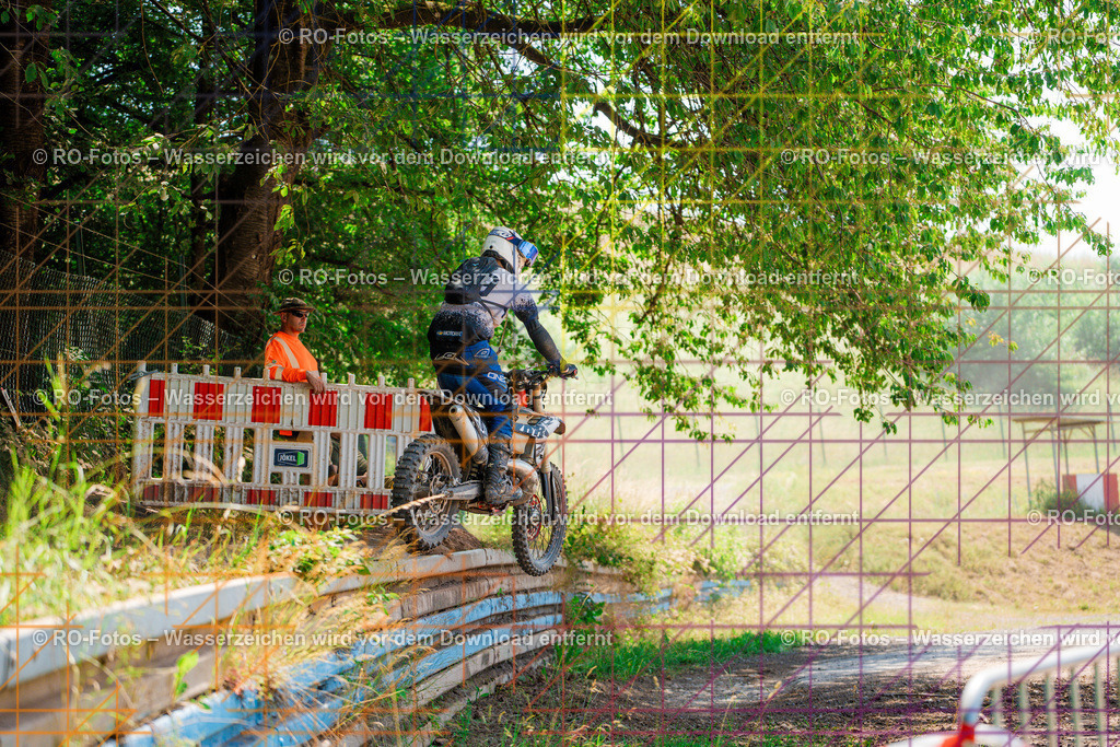 5 Lauf Schlüchtern IGE 2026-1193 | Sportfotografie von RO-Fotos: Motorsport, Motocross, Enduro, Laufveranstaltungen und Triathlon. Professionelle Fotos von Sportlern und Events. - Realisiert mit Pictrs.com