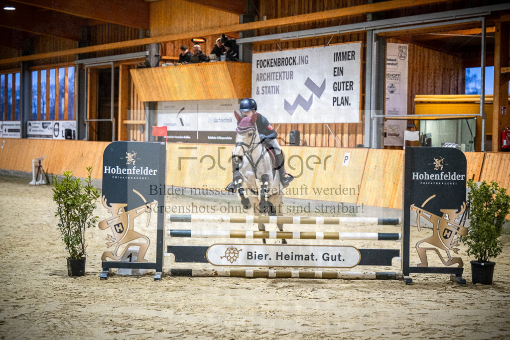 DOS_0011 | Entdecke hochwertige Reitturnierfotos von Foto Oger. Professionell, emotional und authentisch – jetzt Lieblingsmomente im Shop bestellen.Deutschlandweite Turnierfotografie. - Realisiert mit Pictrs.com