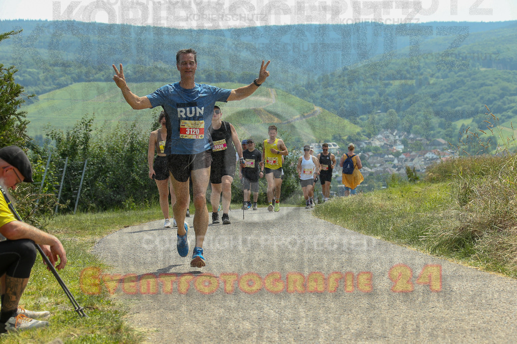 250614_1358_EX1_9807 | Sportfotografie im Rhein-Sieg Kreis, Köln, Bonn, NRW, Rheinland Pfalz, Hessen, etc. Unser Tätigkeitsfeld umfasst den Laufsport vom Volkslauf über den Marathon, Duathlon, Triathon bis zum Ultralauf wie Kölnpfad Ultra oder Schindertrail.