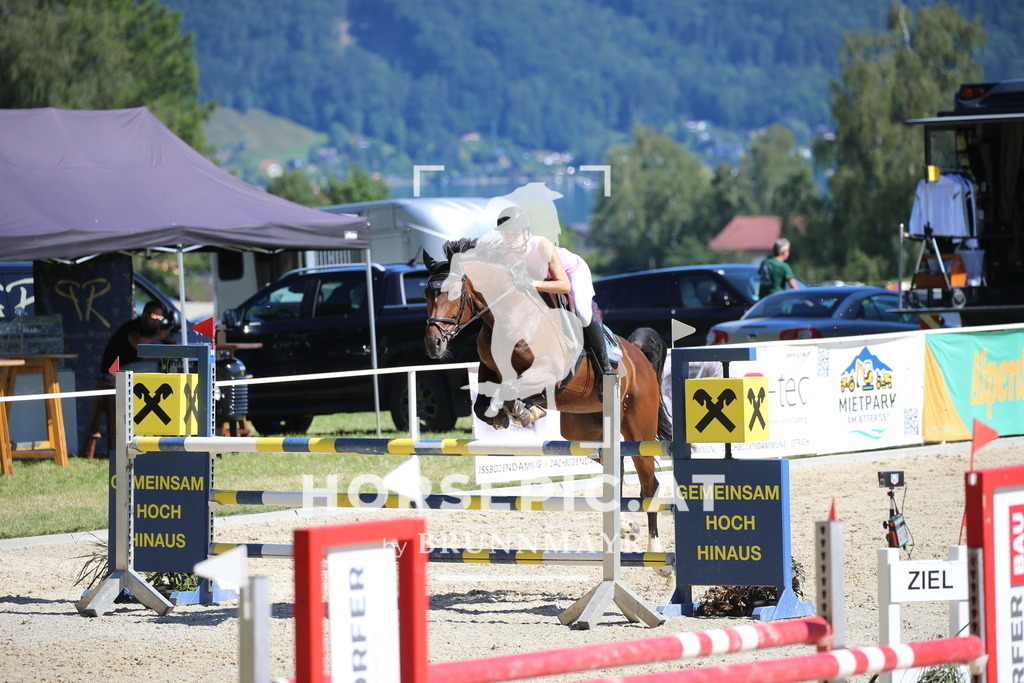 DL2Q4293 | Willkommen bei Brunnmayr - Design & Fotografie – Ihrem Spezialisten für Reitturniere und Pferdeveranstaltungen in Oberösterreich, Salzburg und Bayern! Seit über 17 Jahren sind wir leidenschaftlich dabei.