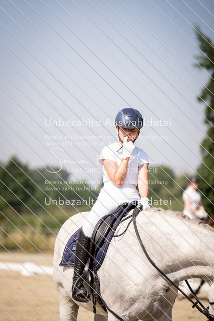 SD_Verl_06252 | saradresslerfotografie - Realisiert mit Pictrs.com