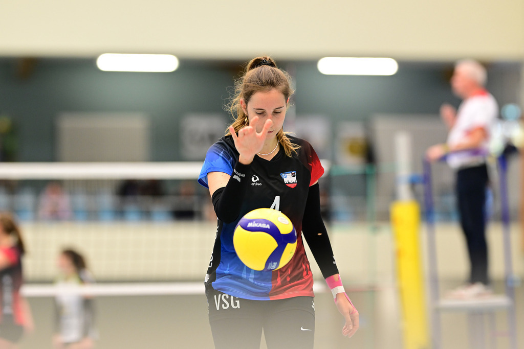 Volleyball I Frauen I Saison 2024-2025 I Regionalliga Nord I VT Hamburg - VSG Lübeck | Der Sportfotograf. - Realisiert mit Pictrs.com