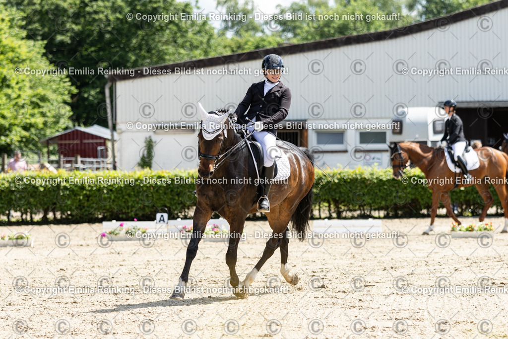 CL5A8316 | Emilia Reinking Fotografie - Realisiert mit Pictrs.com