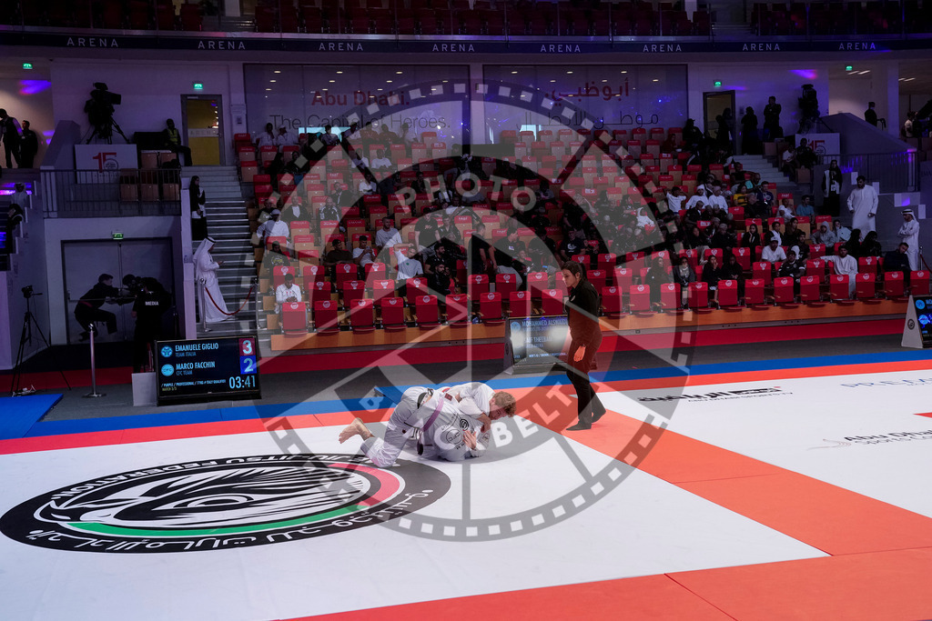 20231108PBB1837 | Fighters compete during the AJP World Professional Championship in the Mubadala Arena in Abu Dhabi, Arab United Emirates, on November 8, 2023.