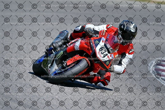 26bt04-0355 | markuskiefer.com - Realisiert mit Pictrs.com