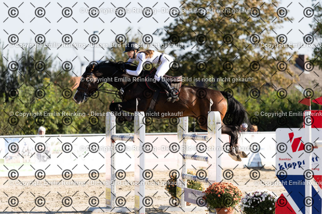 CL5A8033 | Emilia Reinking Fotografie - Realisiert mit Pictrs.com