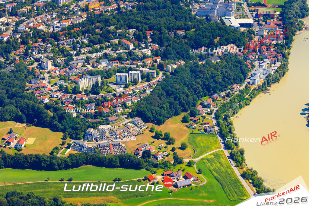 Die Luftaufnahme Haidenhof - Passau wurde 2017 mittels Flugzeug (keine Drohne) erstellt. Perfekte Schärfe und Druck- Auflösung- Garantiert!