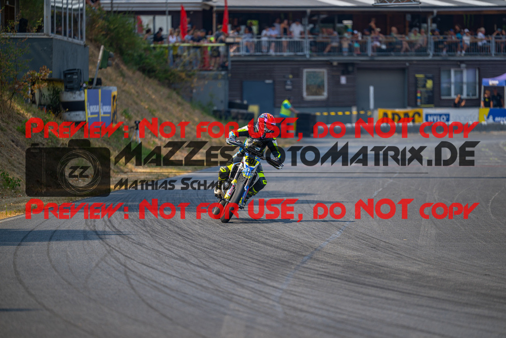 MaZZes-Fotomatrix-20260816-618522 | ROOKIES