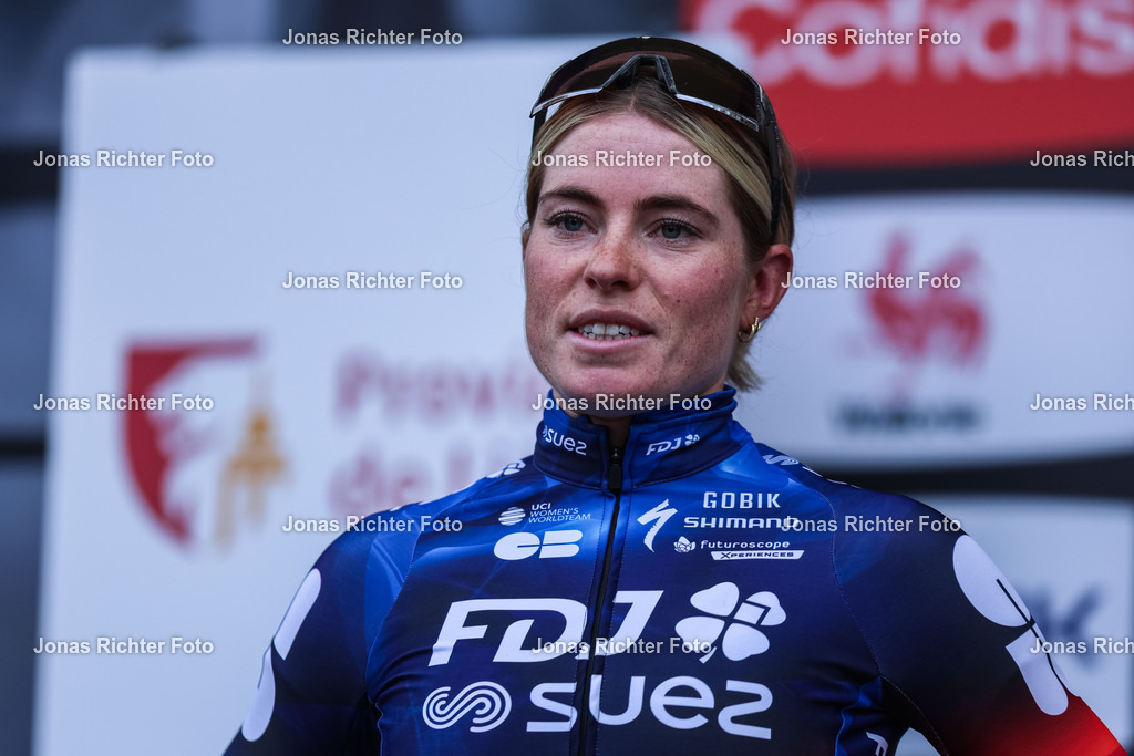 La Fleche Wallonne Femmes 2025 | Radsport UCI World Tour Women Elite La Fleche Wallonne Femmes am 23.04.2025 in HuyDemi Vollering (  FDJ Suez )Foto: Revierfoto - Realisiert mit Pictrs.com