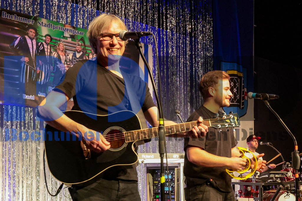 SES_GROBOKA20250208-124 | bond - Realisiert mit Pictrs.com