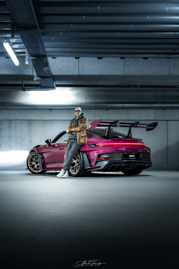 911 GT3 RS Sternrubin Neo | Entdecken Sie die faszinierende Welt von Alexander Tschuncky Arts: Kreative Fotografie, atemberaubende Automobilkunst und hochwertiger Bilderdruck. Lassen Sie sich inspirieren! - Realisiert mit Pictrs.com