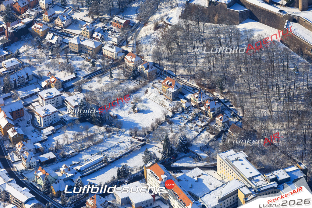 Die Luftaufnahme der Stadt Kronach wurde vom UL-Flugzeug heraus erstellt ( keine Drohne )- hohe Auflösung für beste Qualität