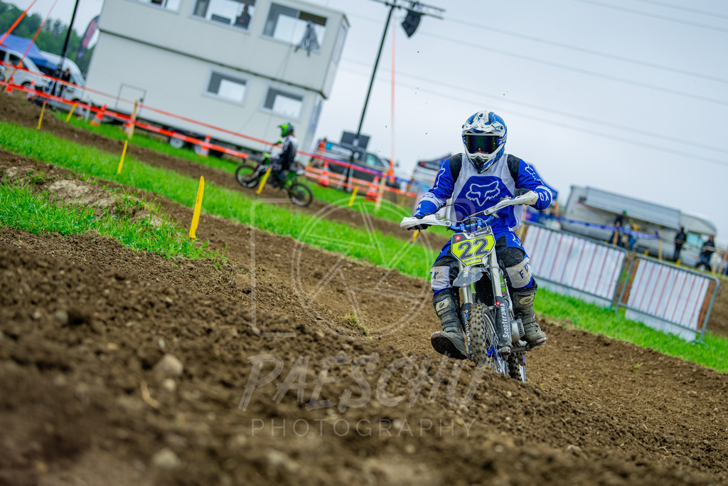 Mo (196) | Paeschuphoto Shop - Wer nicht sucht der auch nicht findet.Ob Motocrossbilder oder von einem besuchtem Spiel, Hauptsache Action. - Realisiert mit Pictrs.com