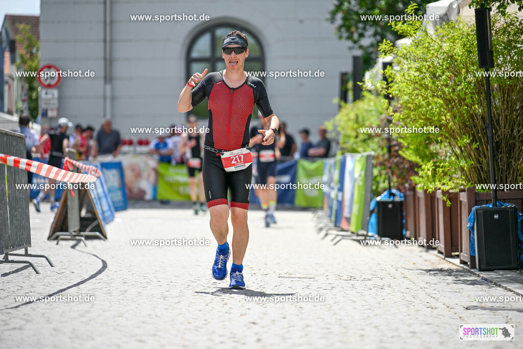 SZI_7097 | Stadttriathlon Erding 2025. #yourpictrs #sportshot_your_pictrs @Sportshotphotography #stadttriathlonerding Copyright: www.sportshot.de