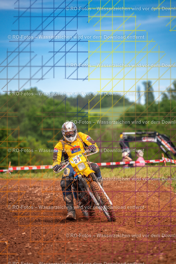 Wolfshausen 3 Lauf -492 | Sportfotografie von RO-Fotos: Motorsport, Motocross, Enduro, Laufveranstaltungen und Triathlon. Professionelle Fotos von Sportlern und Events. - Realisiert mit Pictrs.com