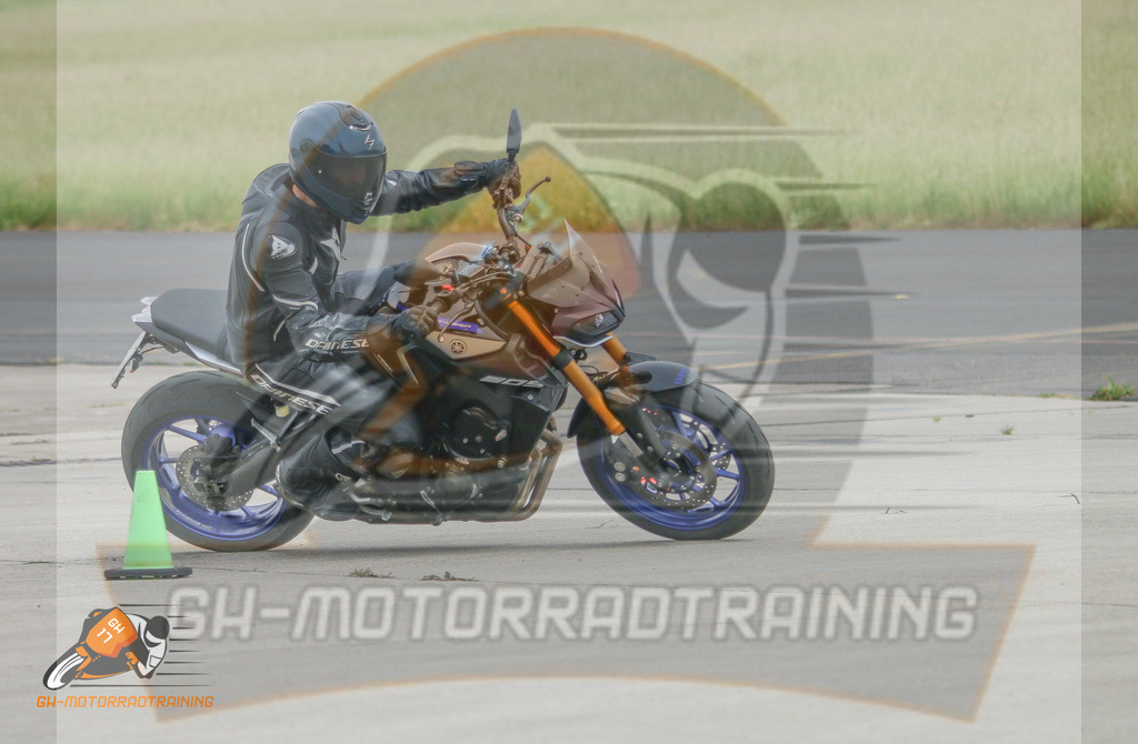 IMG_2828 | gh-motorradtraining-foto.de - Realisiert mit Pictrs.com