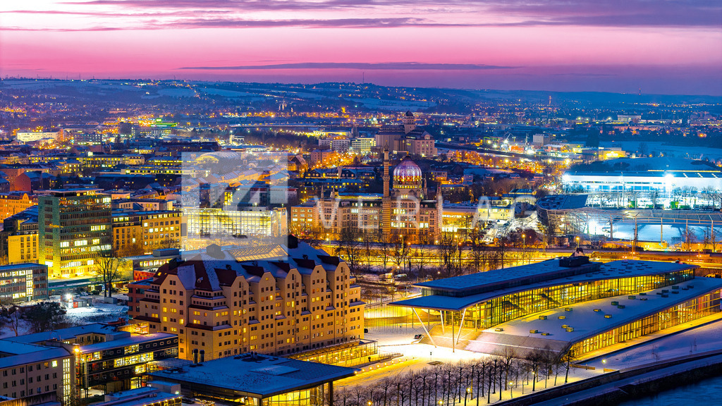 Panorama-Yenidze-Luftbild-Dresden-DJI_20240119113438 | Blick auf die Yenidze mit ihrer farbenprächtigen Kuppel im Winter.  - Realisiert mit Pictrs.com