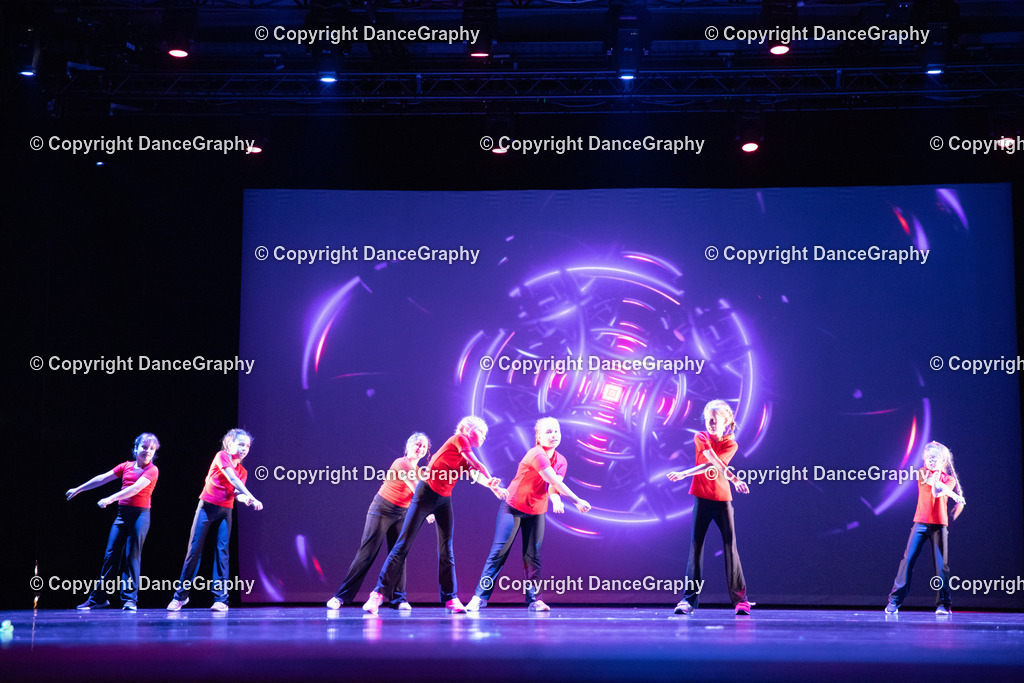 GPHY5154 | DanceGraphy - Realisiert mit Pictrs.com