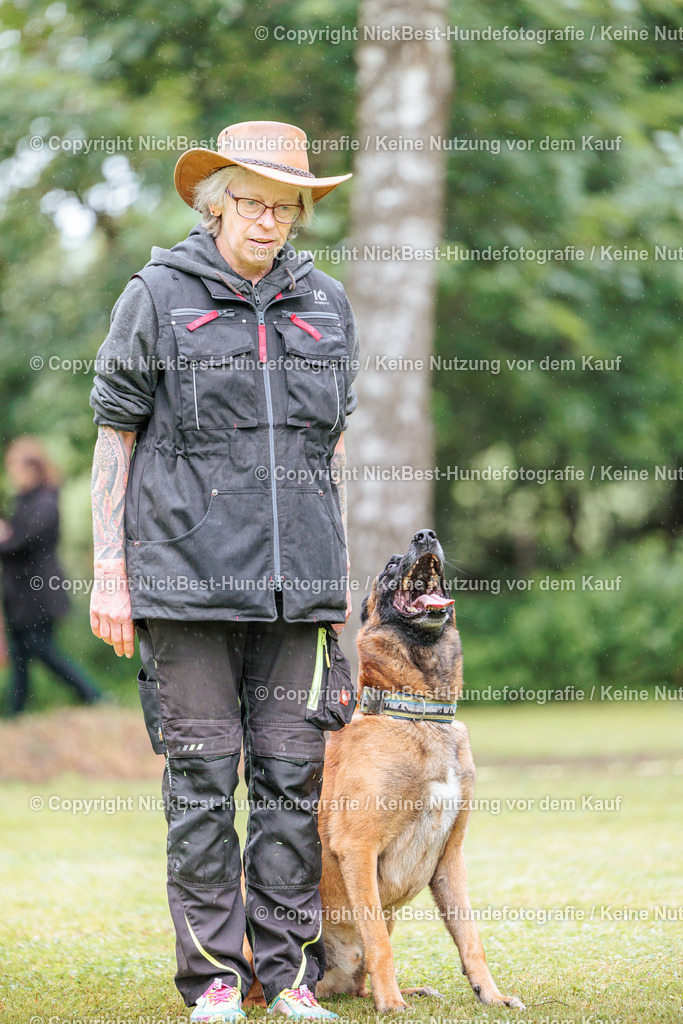 RO-Blumenthal-2026-Nickbest-Hundefotografie-0429 | Dein Hund! Dein Moment! Deine Erinnerungen! Hundefotografie in Bremen Blumenthal. Ich fange die besonderen Momente deines Vierbeiners ein – ob Indoor mit Blitzanlage oder in der freien Natur. Sicher dir dein Moment und dein Termin für eure Erinnerungen.
