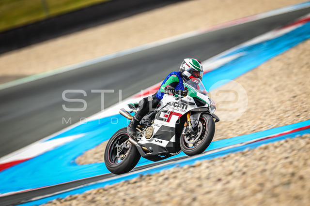 0146-260602ASN-004_146 | Deine Full-Service-Agentur für ✔️Videoproduktionen und ✔️Motorsportfotografie Jetzt Angebot anfragen!