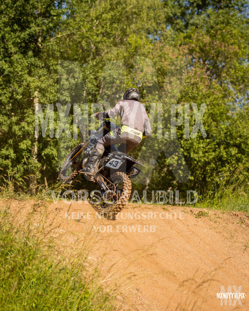 866A0691 | mxndyyvipix