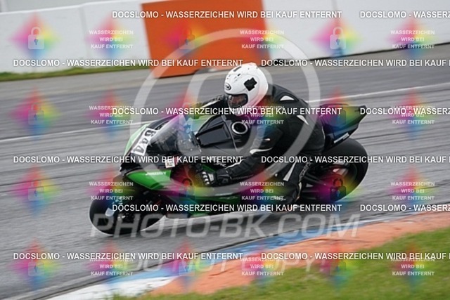 2023_05_01_PBK_23008 | Sportfotografie; SlowMotion; Video; Rennstrecke; Hafeneger; RSE; Speer; Trackday; Motorsportarena; Hockenheimring; Brno; Most; Barcelona; Valencia, Benny; Kaetzmer;