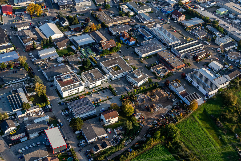 Luftbild: Stiftung Kirchliches Rechenzentrum Südwestdeutschland im Ortsteil Eggenstein in Eggenstein-Leopoldshafen im Bundesland Baden-Württemberg in Deutschland. Foto: IMG_123386.jpg vom 19.10.2020 durch Werner Riehm/FLY-FOTO.de