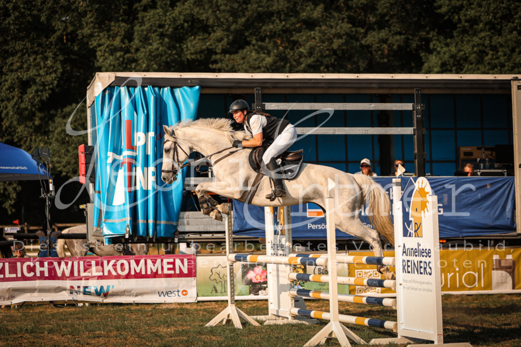 18.FrSpA00108 | Leoni Ertmer Photography - Realisiert mit Pictrs.com