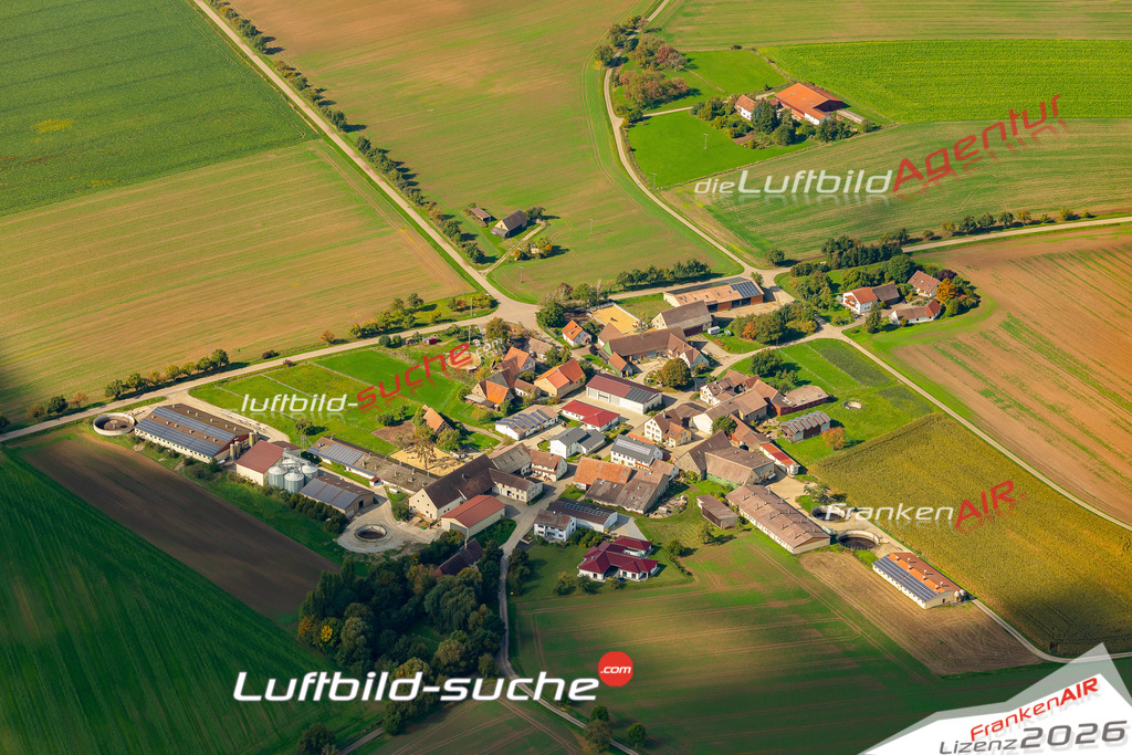 Luftbild Vs Google Maps  Böhmweiler  Schrozberg -Das Luftbild wurde 2025 vom UL-Flugzeug heraus erstellt ( keine Drohne ) - Hochauflösende Luftaufnahme -Nicht vergleichbar mit Google Maps oder Satelittenbilder- Die Geschenkidee !Mit Lizenz und Bildrechte bestellbar