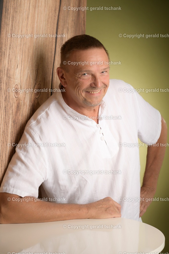 DSC_2214 | Wählen Sie hier bitte Ihr bestes Foto aus, mit diesem Bild wird Ihr Set produziert. Sollten Sie kein Bild wählen oder mehrere suchen wir das Beste aus!