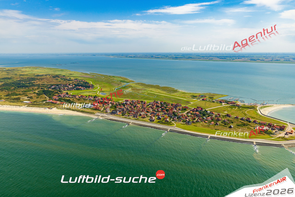 Neue Luftbildaufnahme der Stadt Baltrum - Das Luftbild wurde 2025 vom UL-Flugzeug heraus erstellt ( keine Drohnenaufnahme ) - Hochauflösende Luftaufnahme - für Wandbilder und großformatige Ausdrucke geeignet. Das besondere Geschenk!Hier alle&nbsp;Infos zur Lizenzierung der LuftaufnahmeWir fliegen auch dieses Jahr wieder in Ihre Region um Luftbilder zu erstellen.- Luftbild anfragen