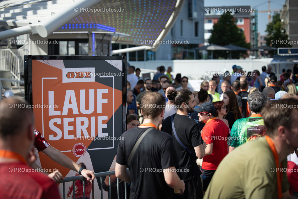 OBI ASV Koelner Brueckenlauf; Koeln, 10.09.23 | Impressionen vom OBI ASV Koelner Brueckenlauf am 10.09.23 am Olympiamuseum in Koeln (Deutschland). Foto: BEAUTIFUL SPORTS/Axel Kohring