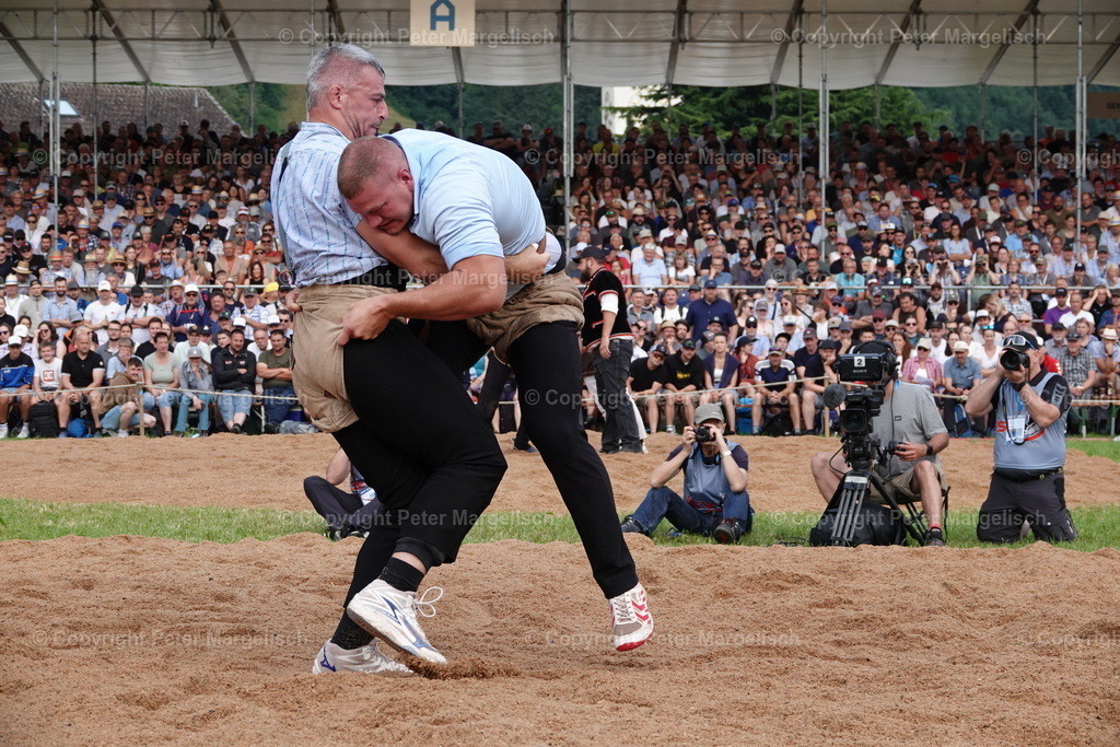 DSC01181 | Schwingen - Realisiert mit Pictrs.com