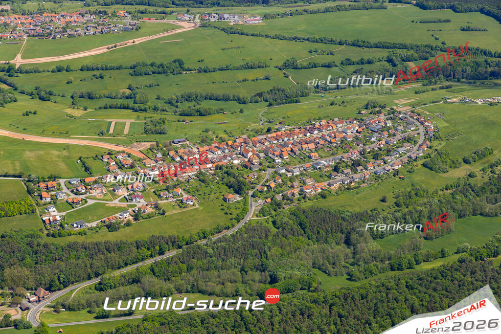 Die Luftaufnahme Waldberg - Sandberg wurde 2022 vom Flugzeug aus (keine Drohne) erstellt. Hohe Auflösung -für große Poster und Wandbilder geeignet - Garantiert!