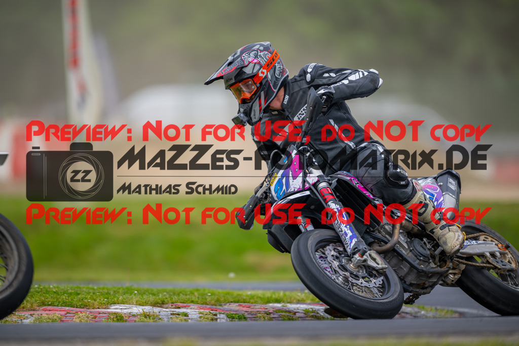 MaZZes-Fotomatrix-20260508-52882 | G1