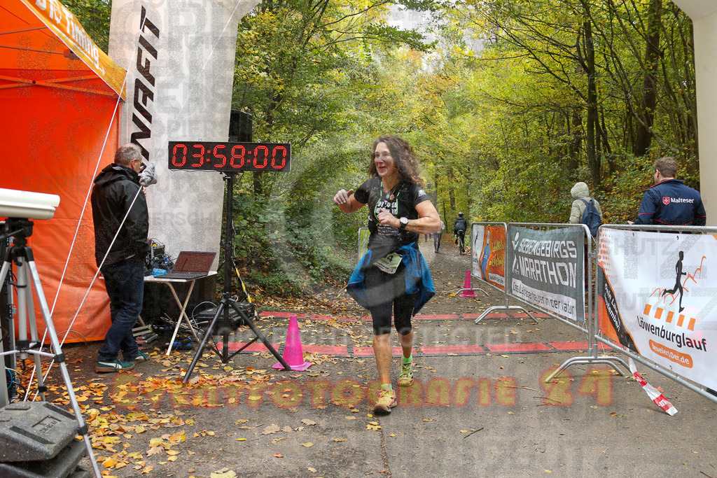 251026_1359_EX1_4074 | Sportfotografie im Rhein-Sieg Kreis, Köln, Bonn, NRW, Rheinland Pfalz, Hessen, etc. Unser Tätigkeitsfeld umfasst den Laufsport vom Volkslauf über den Marathon, Duathlon, Triathon bis zum Ultralauf wie Kölnpfad Ultra oder Schindertrail.
