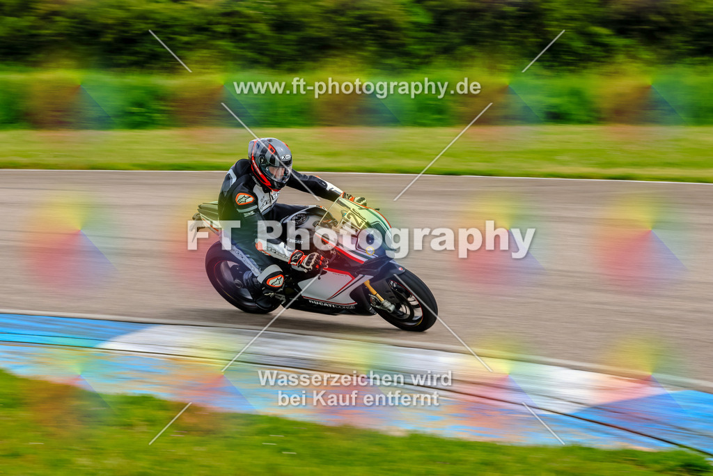 MotoTeam-9397 | Hier findet Ihr Bilder von Touristenfahrten auf der Nürburgring Nordschleife oder von anderen Veranstaltungen die ich besucht habe. Viel Spass beim Durch Schauen 