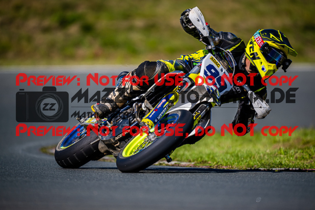 MaZZes_FotoMatrix_220904_7720 | S3