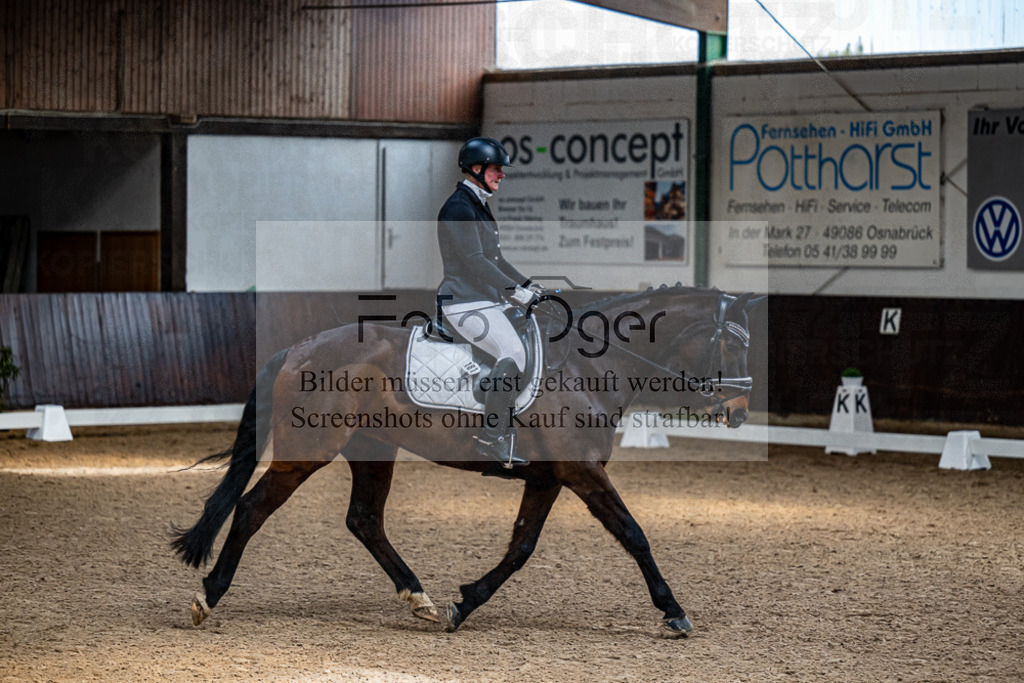 20240310-DOS_9978 | Entdecke hochwertige Reitturnierfotos von Foto Oger. Professionell, emotional und authentisch – jetzt Lieblingsmomente im Shop bestellen.Deutschlandweite Turnierfotografie. - Realisiert mit Pictrs.com