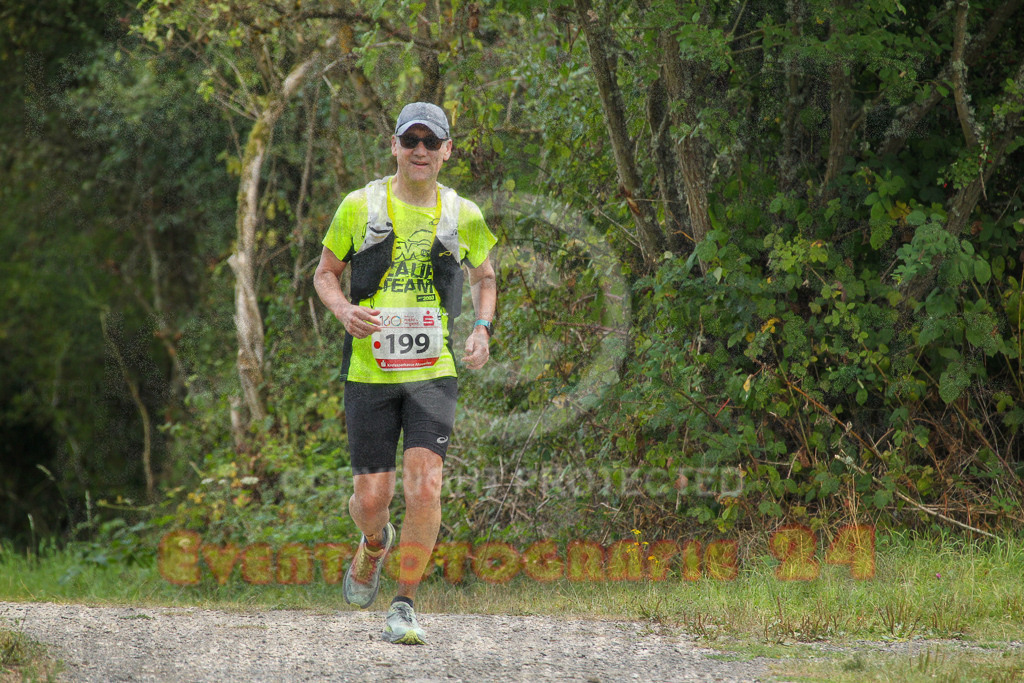 250830_1434_EV4_4395 | Sportfotografie im Rhein-Sieg Kreis, Köln, Bonn, NRW, Rheinland Pfalz, Hessen, etc. Unser Tätigkeitsfeld umfasst den Laufsport vom Volkslauf über den Marathon, Duathlon, Triathon bis zum Ultralauf wie Kölnpfad Ultra oder Schindertrail.