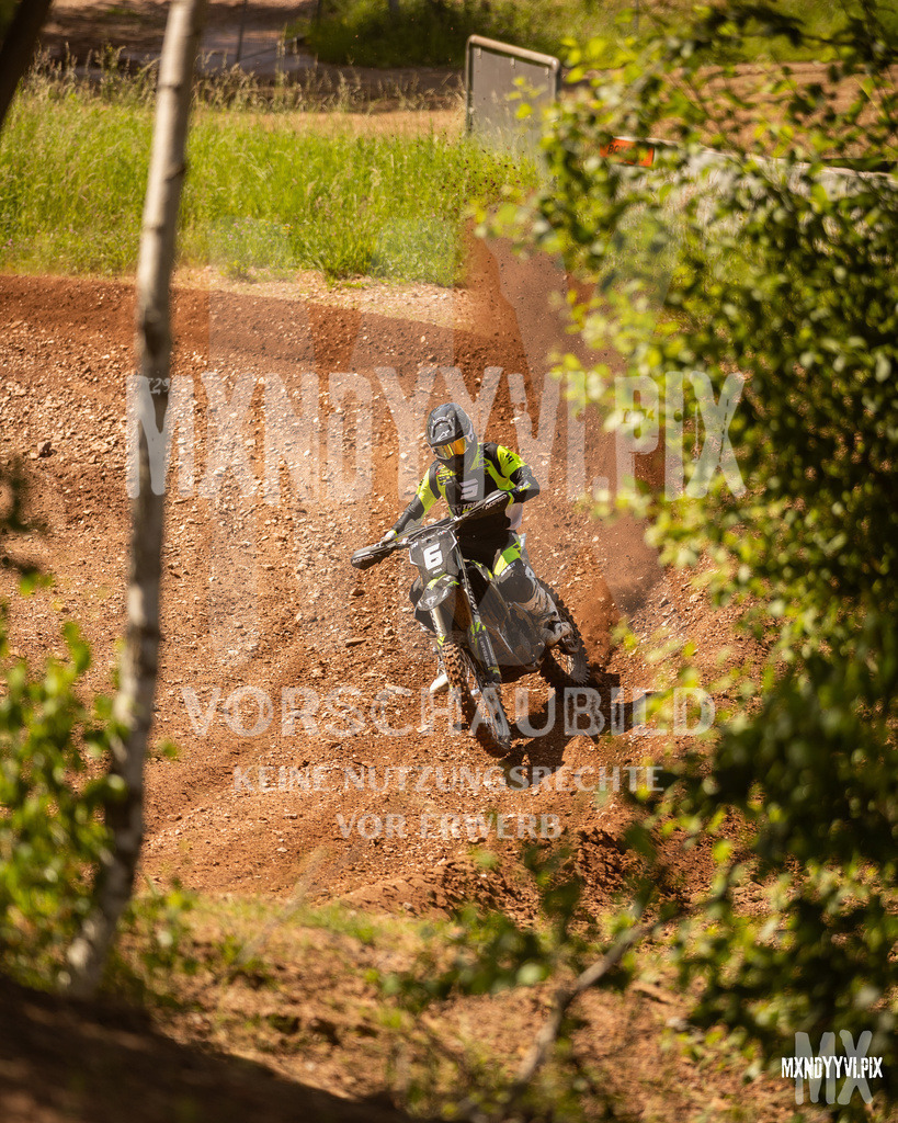 866A1147 | mxndyyvipix